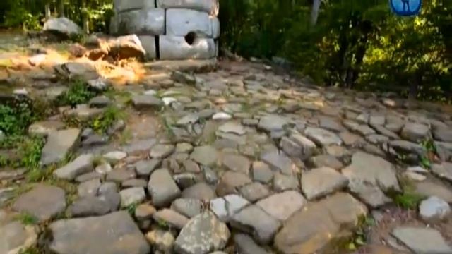 Чудеса России. Кавказские дольмены.