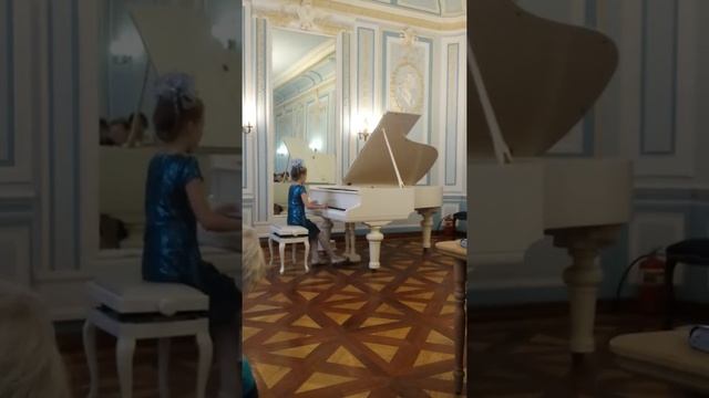 G.Glier. Arietta. M.Glinka. Mazurka. смотреть онлайн