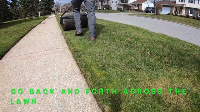 LEVEL YOUR LAWN WITH A LAWN ROLLER - Smoother Surface For The Perfect Cut. смотреть онлайн