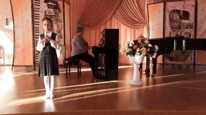 Садыкова Алия (блок-флейта). "Ночь сизокрылая" словацкая народная песня