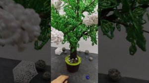 Дерево из бисера Белая сирень.