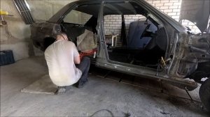 Восстановление Мерседес 124 - Кузовные работы.