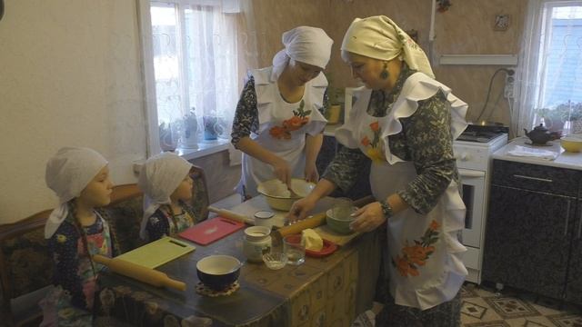 Мастер-класс по приготовлению татарского национального блюда "Кыстыбый".