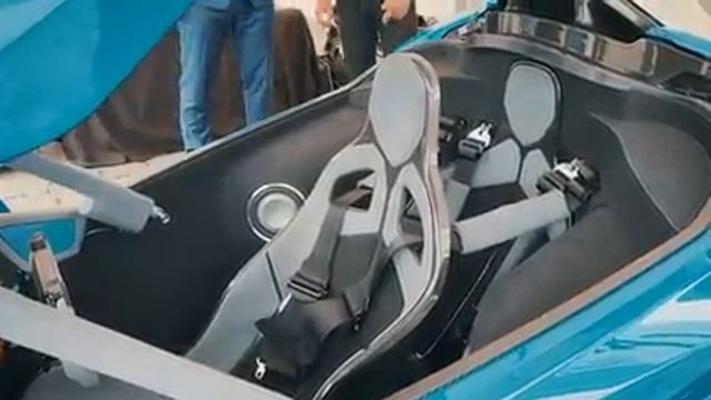 Can't Help But Smile!! £2 Million Delage V12 Hypercar Sounds CRAZY! смотреть онлайн