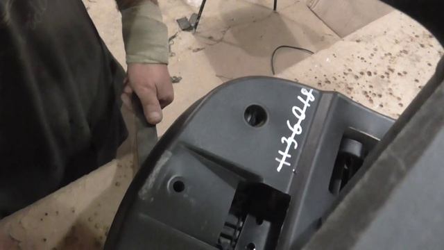 Как снять кожух сидения офисного стула смотреть онлайн