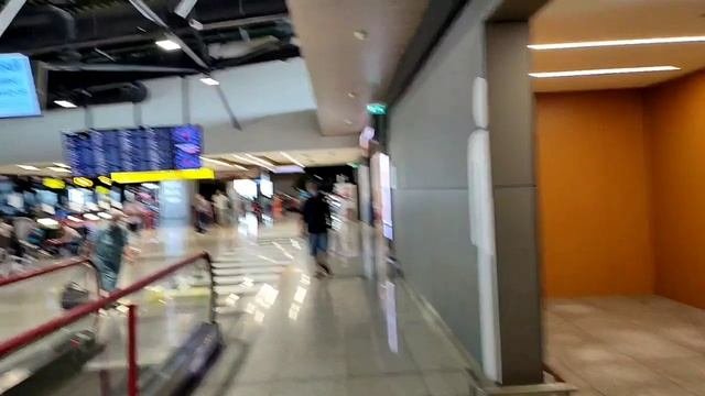 Цены в аэропорту Шереметьево после контроля ч12. полное видео по ссылке в описании ?