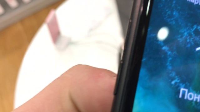 Запала клавиша громкости iPhone 7 смотреть онлайн