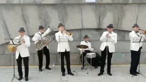 Джаз оркестр Модерн