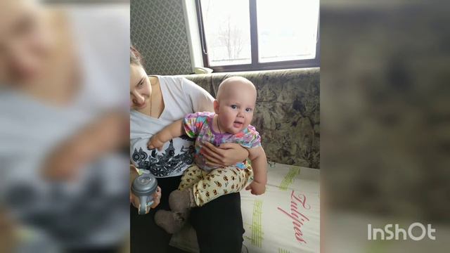 Малышу исполнился годик! Ура! 🎉🎉🎉 Расти здоровым и счастливым на радость родителей! 09.04.2021г. смотреть онлайн