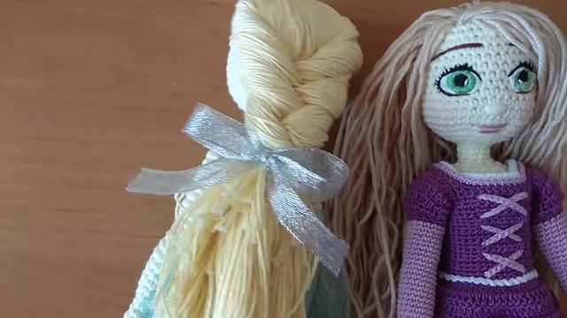 Обзор моих работ. Каркасные куклы крючком Эльза и Рапунцель смотреть онлайн