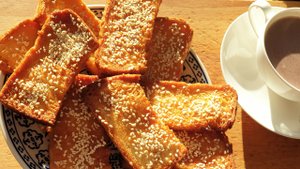 Вкуснятина к чаю за 5 минут / Хрустящие СУХАРИКИ с кунжутом