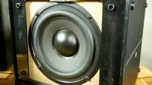 Microlab 5.1 speakers disassembly + Free Air Test