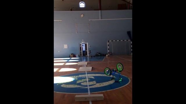 САмокат Trolo в действии смотреть онлайн