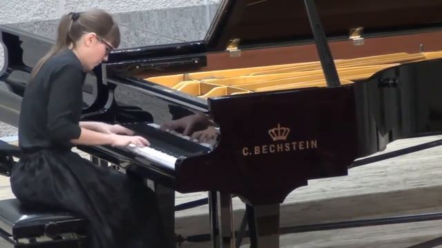 М.Мусоргский - «Картинки с выставки» Быдло, Балет невылупившихся птенцов смотреть онлайн