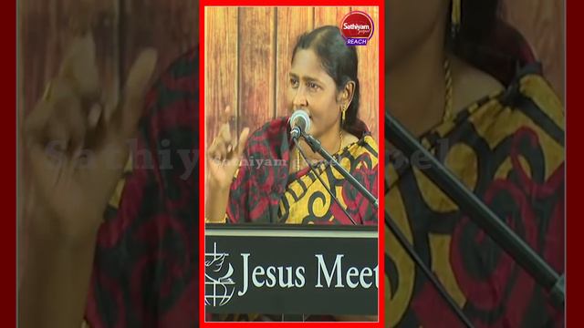 வீண் வார்த்தைகளை பேசாதீங்க | Sis  Christina Robinson | Sathiyamgospel | 23 Apr 23