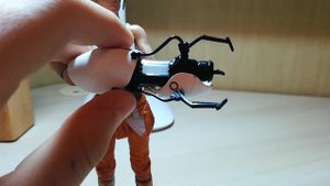 Обзор на фигурку Челл от Neca. Portal 2.