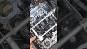 Honda vfr 800 vtec заливает свечи на 2-х правых цилиндрах.