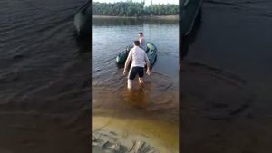 Лодка м 300 пилот и два гибрида 6 и 7 лошадей