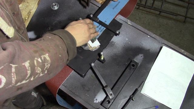 Как склеить наждачную ленту для гриндера смотреть онлайн