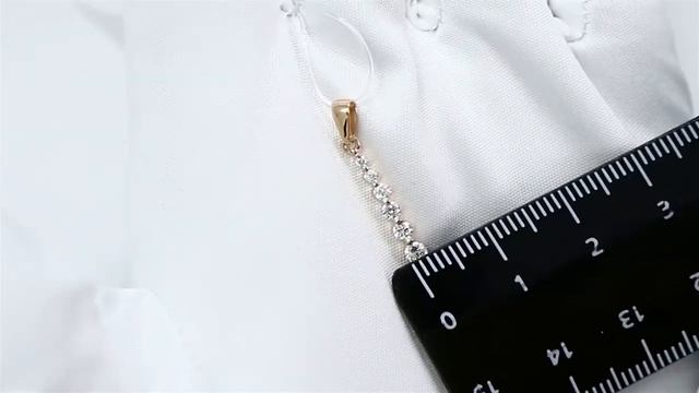 Золотая подвеска SOKOLOV 1030233 с бриллиантом смотреть онлайн