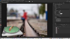 Как в Фотошопе соединять слои ?