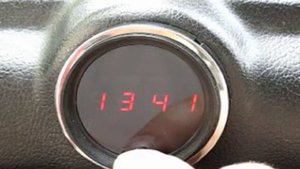 Электронные часы для ВАЗ-2106
