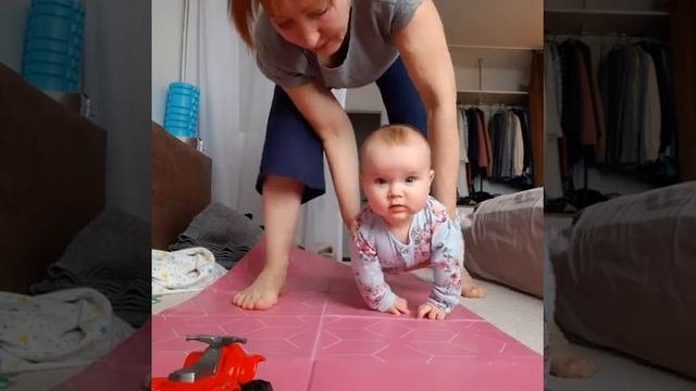 Нейромоторное развитие грудничков. Учу ползать. Восстанавливаю рефлекс?