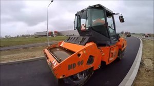 Каток HAMM HD90 в работе на дорожном строительстве