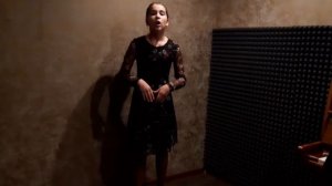 "В зелёных ивах дом стоит", музыка Иоганнеса Брамса.