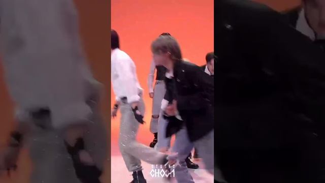 #кпоп #феликс #kpop #хёнджин #минхо #джисон #чан # чанбин #чонин #сынмин смотреть онлайн