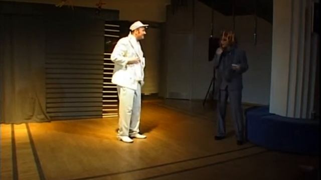 Ольга Герчакова, Роман Калькаев в спектакле «Айлавьюту»