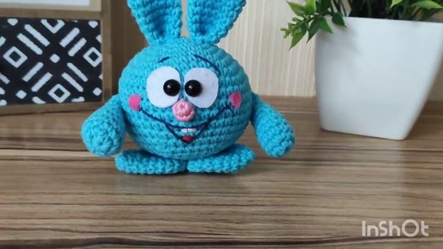Вяжу заказ!Крош получился чудесный!