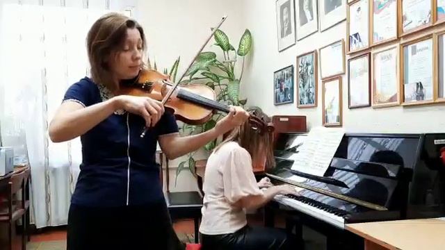 Ф.Крейслер Маленький венский марш смотреть онлайн