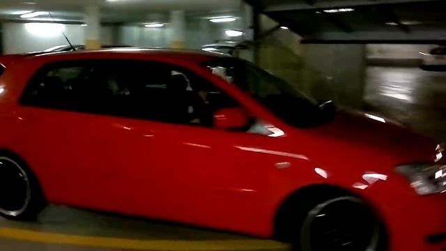 Red Toyota corolla смотреть онлайн