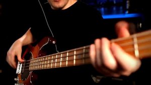Funky SLAP BASS Solo In E minor