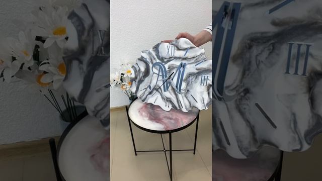 Часы Жеод из эпоксидной смолы? #часы #эпоксиднаясмола #эпоксидка #ручнаробота #часыизсмолы #смола смотреть онлайн
