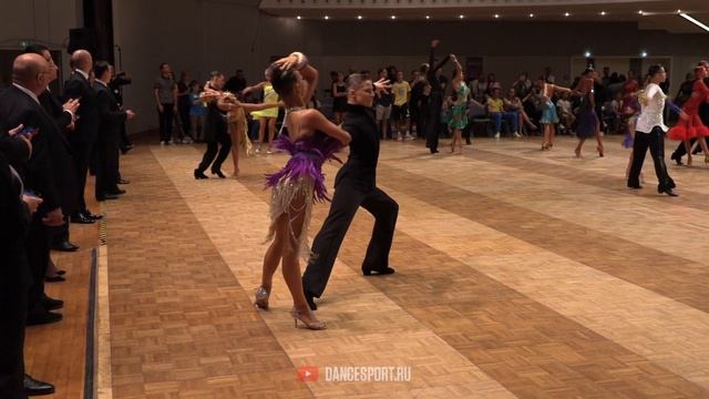 Sergey Saushev - Svetlana Achapkina RUS | Rumba | GOC Junior II Latin 2019 смотреть онлайн