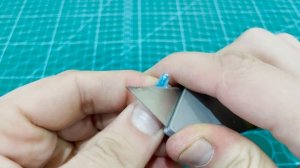 Как заправить зажигалку, если нет насадок?