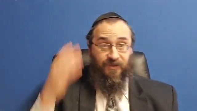 Мудрая женщина строит свой дом, а глупая разрушает его своими руками (Корах 18: 1-20) смотреть онлайн