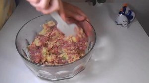 Лепешки с мясным фаршем и картошкой