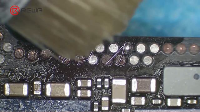 Fixing iPhone X Unable to Activate By Jumping Wires
