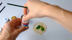 Елочные игрушки в технике витражная роспись мастер класс/новогодние игрушки