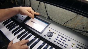 Korg Krome EX: drum pattern sequencing