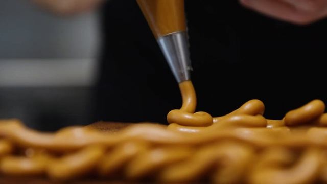 Новинка в ассортименте - металлические формы для кексов от Martelatto. смотреть онлайн