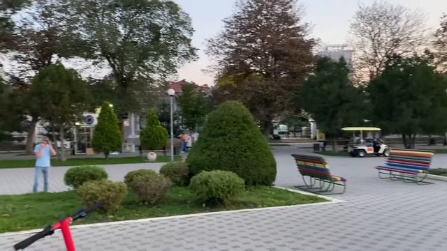 ЗОЛОТАЯ ОСЕНЬ В АНАПЕ! #Анапа #ПаркАттракционовДжунгли #Море #ОсеньЗолотая #Вкусно_от_Виктории