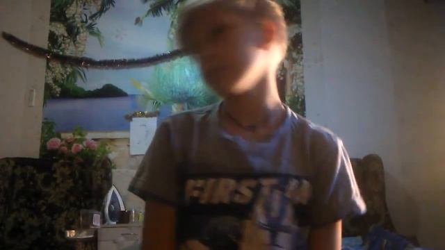 Пошла КРОВЬ 18*+ :-( смотреть онлайн