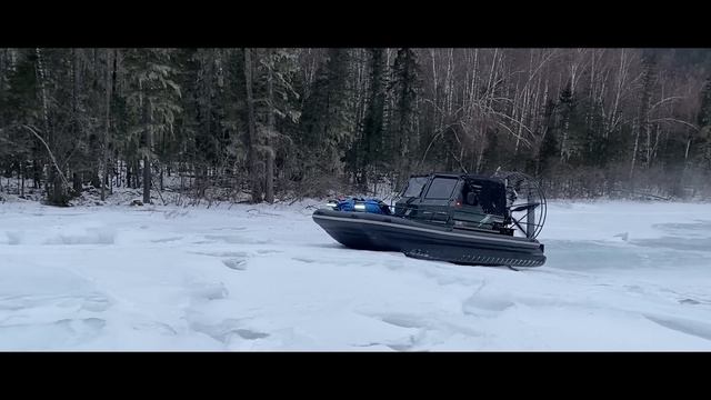 ЗИМА ! ТАЙГА и ГОРНАЯ РЕКА | ЛЕДЯНОЙ ПЛЕН смотреть онлайн