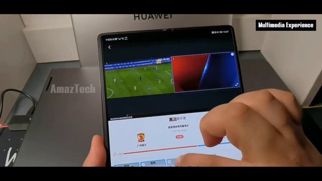 Huawei Mate X2 - Multi Window Multimedia Experience ( Split Screen Soccer Watching ) смотреть онлайн