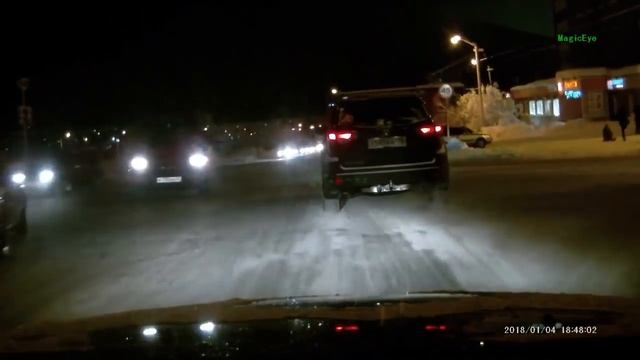 Эпичное падение снегохода смотреть онлайн