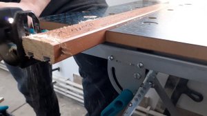 Am testat fierastraul alternativ Makita JR103DZ